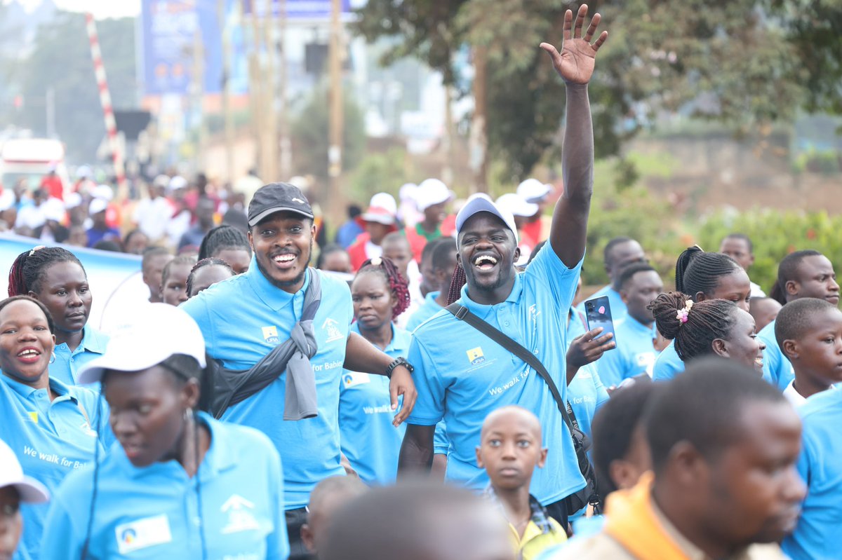 URAuganda's tweet photo. “We started this morning with steps, we are ending it with impact.”

To the reverend sisters and all the caregivers: Thank you for the love you pour into these children, you give them a home when the world turned its back. URA salutes you," Kizito said.

The walk started from the Uganda Railways ground to Nsambya babies Home attracting quite a number of people along the way. 

#FFeBanno