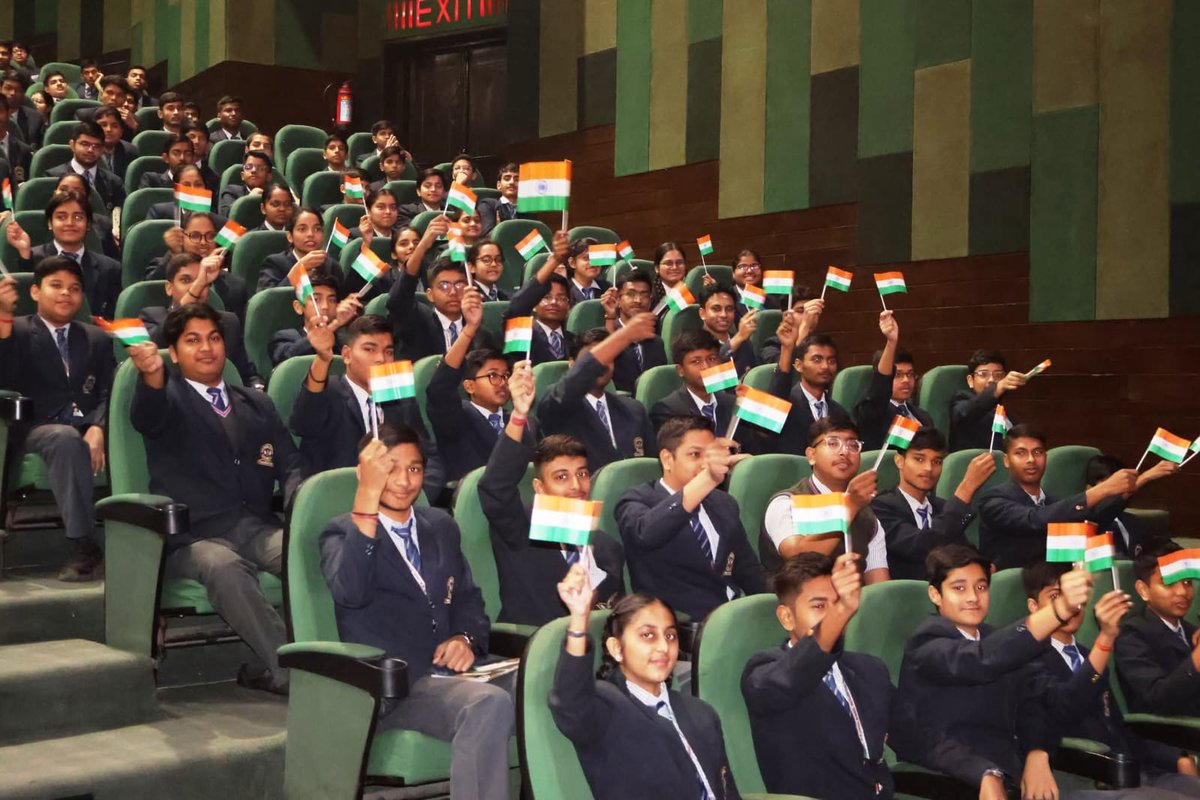 opjsrgh's tweet photo. #KargilVijayDiwas
On this momentous day @opjsrgh extends its heartfelt gratitude to all armed forces personnel who ensure our safety and the security of our borders. . Jai Hind!
@JindalFndn  @MPNaveenJindal https://t.co/7RhqCxjH99