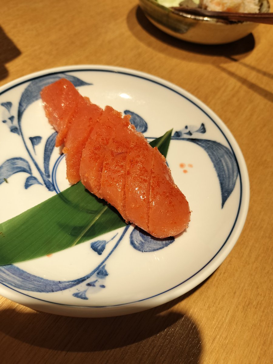 airL0s's tweet photo. 博多丸秀にて
九州といえばのゴマアジなど
日本酒がススム https://t.co/rfkQd5LqoK