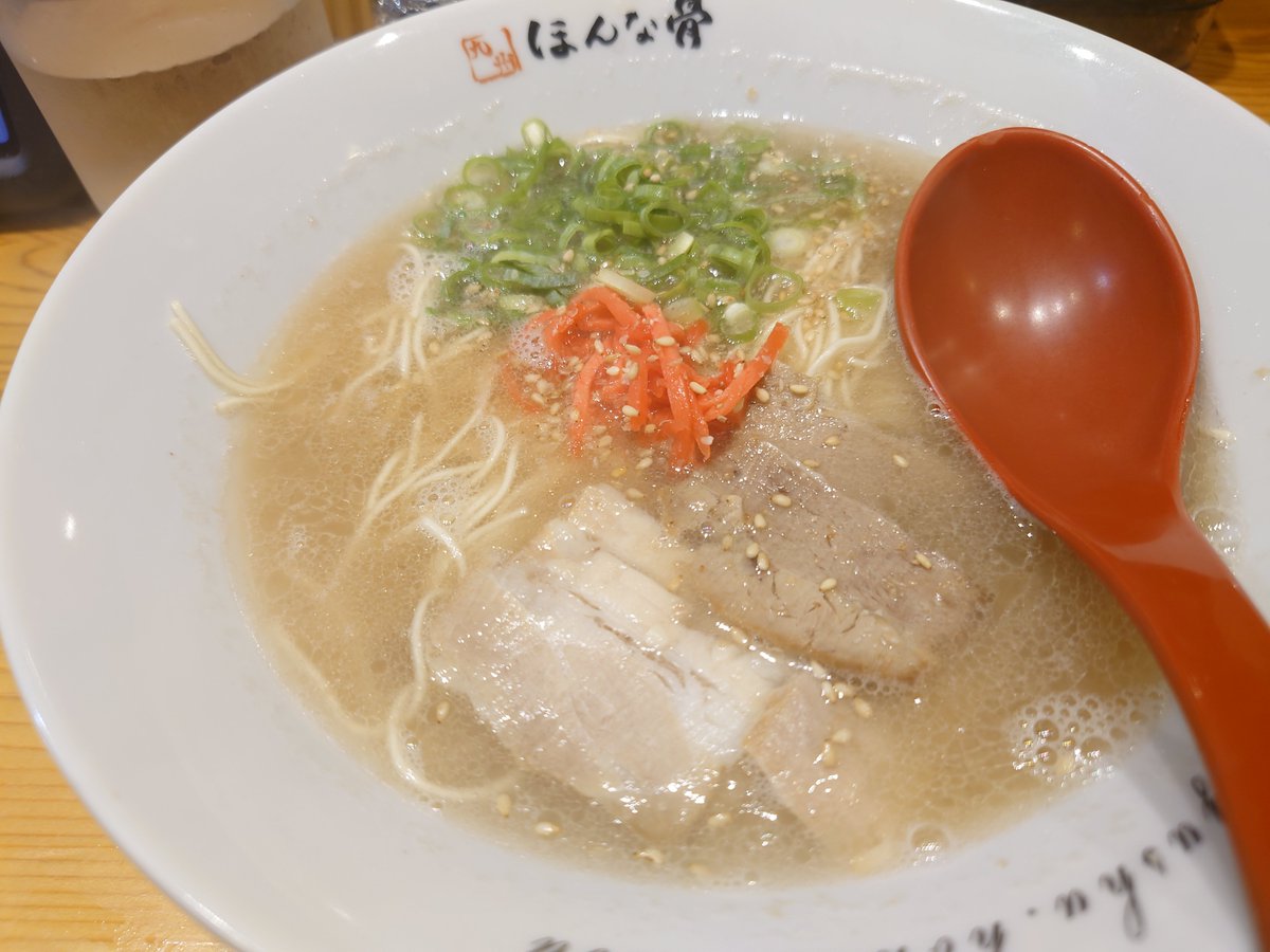 minnanometo's tweet photo. ラーメン🍜ラーメン🍜ラーメン🍜 https://t.co/wPALivpphg