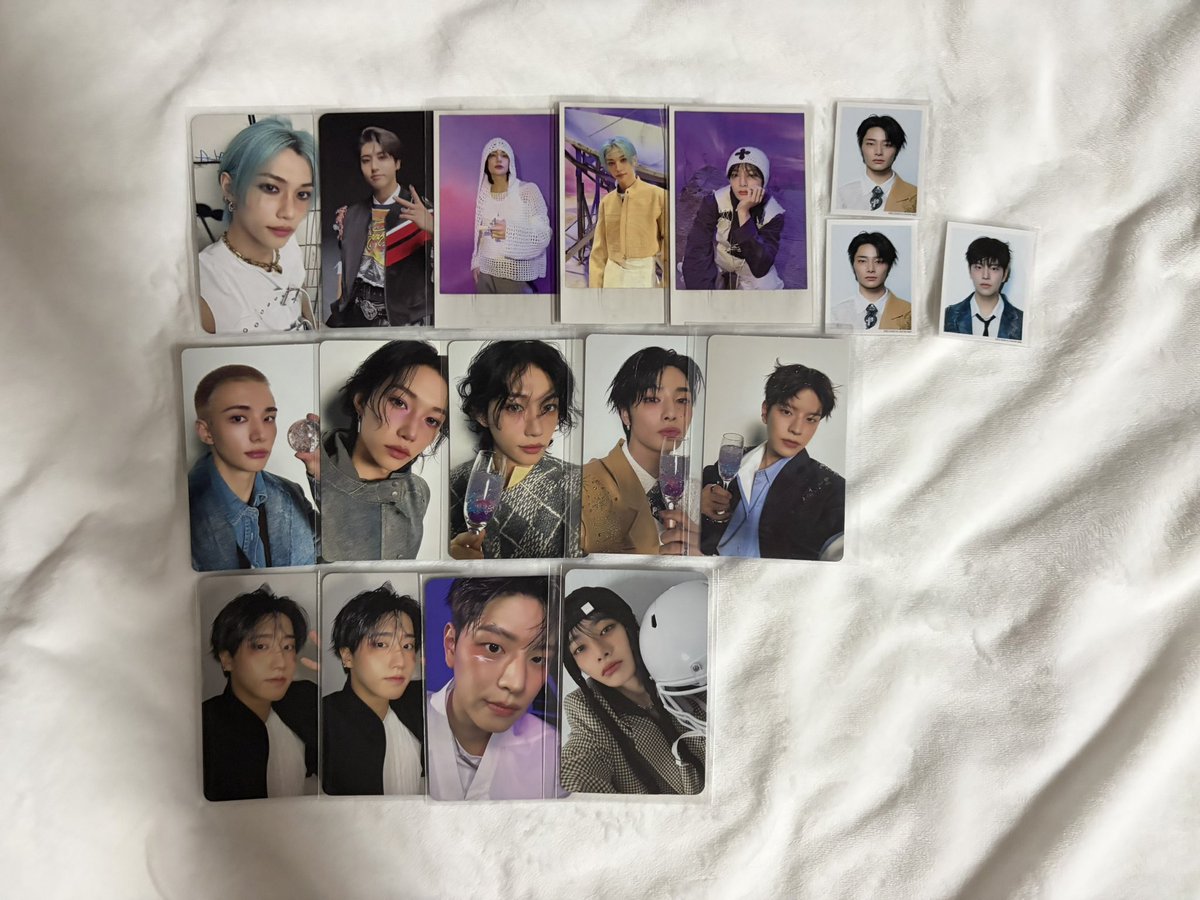 alee__kn0w's tweet photo. StrayKidsスキズ DOIT KARMA Hollow トレカ 交換 特典 封入 過去

【譲】 画像1 .2 バンチャン リノ チャンビン 
ヒョンジン ハン フィリックス スンミン アイエン

【求】同異種 リノ　(画像3枚目💖求)

できるだけ🐰に変えたいのでなんでも検討します。

郵送交換
お気軽にお声掛けください🐾 https://t.co/hRTWuRXS8v