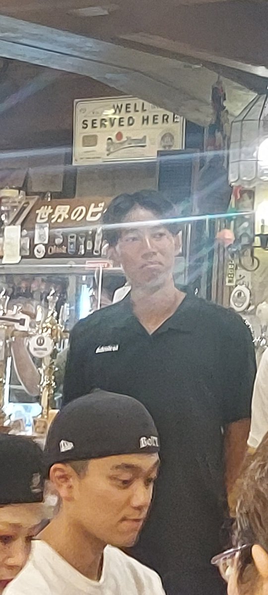 H1rtMa7's tweet photo. オーデンさんで開催されたロアサポ交流会に初めて参加しました❗️
2時間と限られた時間ではありましたが、ロアサポの皆さんと色々と話をすることができ楽しく有意義な時間を過ごすことができました🙋
来週天皇杯があるのでえがおスタでお会いしましょう‼️
#ロアッソ熊本
#ロアサポ交流会 https://t.co/yrvJe9KPI6