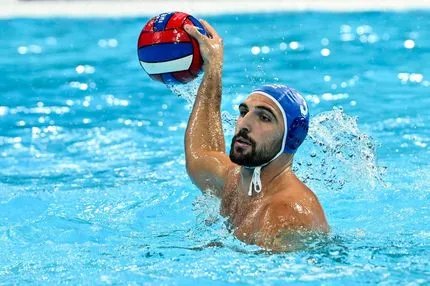 stavrakas13's tweet photo. Χρειάστηκε η Εθνική να γεμίσει με 5 αθλητές του Παναθηναϊκού,για να φύγει η λουζεριλα σ'ακόμη ένα άθλημα.Ο μεγαλύτερος αιμοδότης του ελληνικού αθλητισμού,βοήθησε ένα ακόμη άθλημα να ανθίσει.
Ο μεγαλύτερος πολυαθλητικός σύλλογος του κόσμου έρχεται να κυριαρχήσει κ στο πόλο.
#ΠΑΟ🔥 https://t.co/9kIjmt4DrL