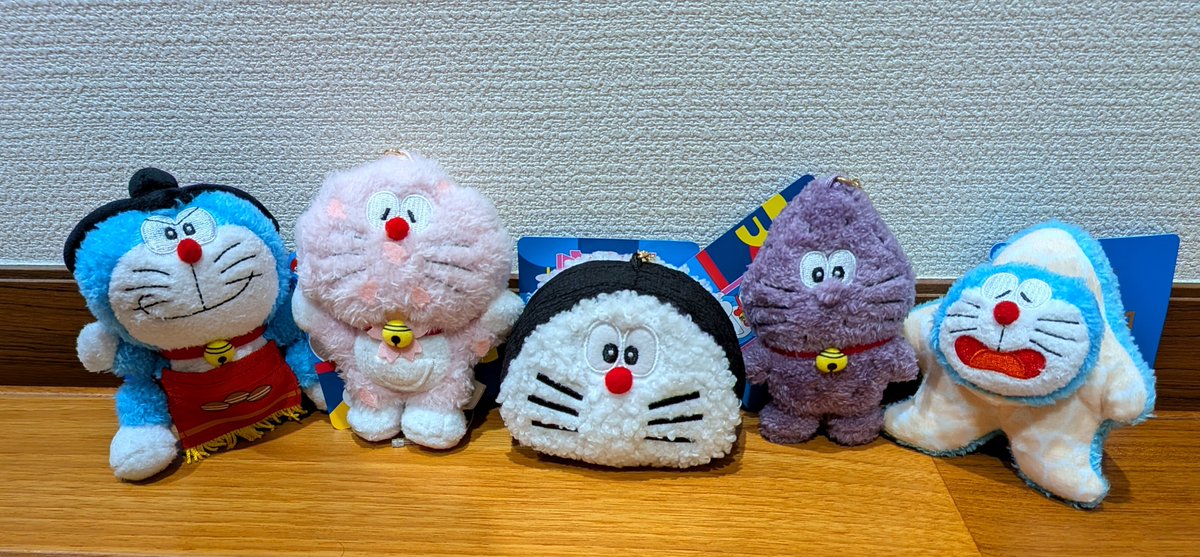 uramithu1's tweet photo. 100%ドラえもんの残りが今日届きました。
戦隊感あってかわいいなぁ😊
#ドラえもん https://t.co/QEsXAZ9zI0