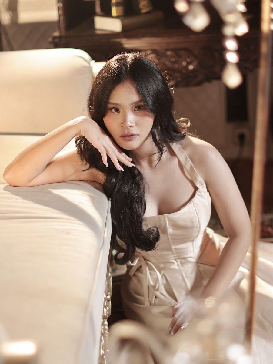 brnaiabak's tweet photo. Asupan Chindo #30
gede juga yaa ci
Yang mau join group bacol chindo cek BIO
#cewechindo #chindosexy #bacol #chindo #mulus #cewe https://t.co/UwrCcu0MOU