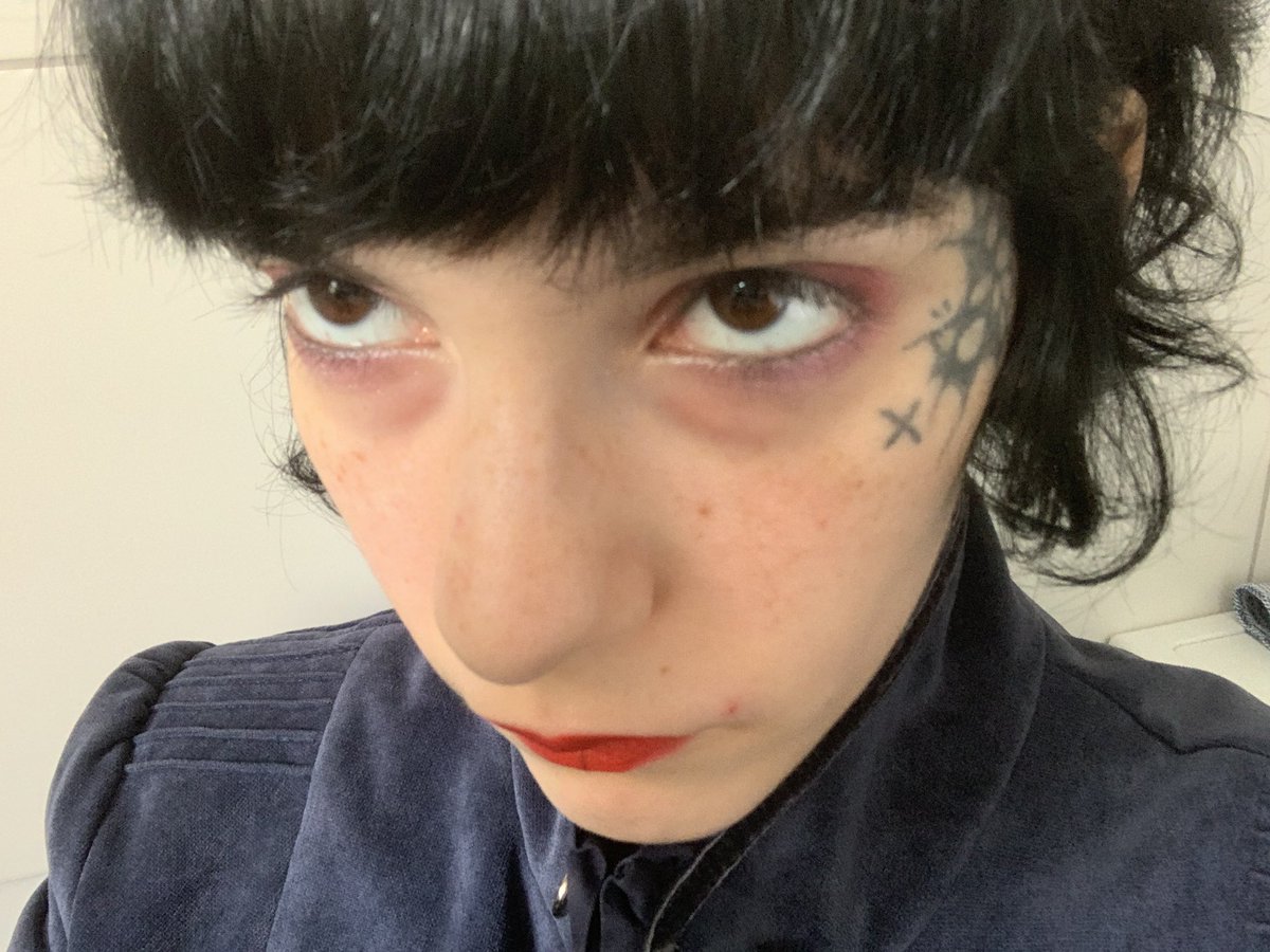 00000ayyur's tweet photo. anti anti-cernes https://t.co/XPSoXCZ7Ek