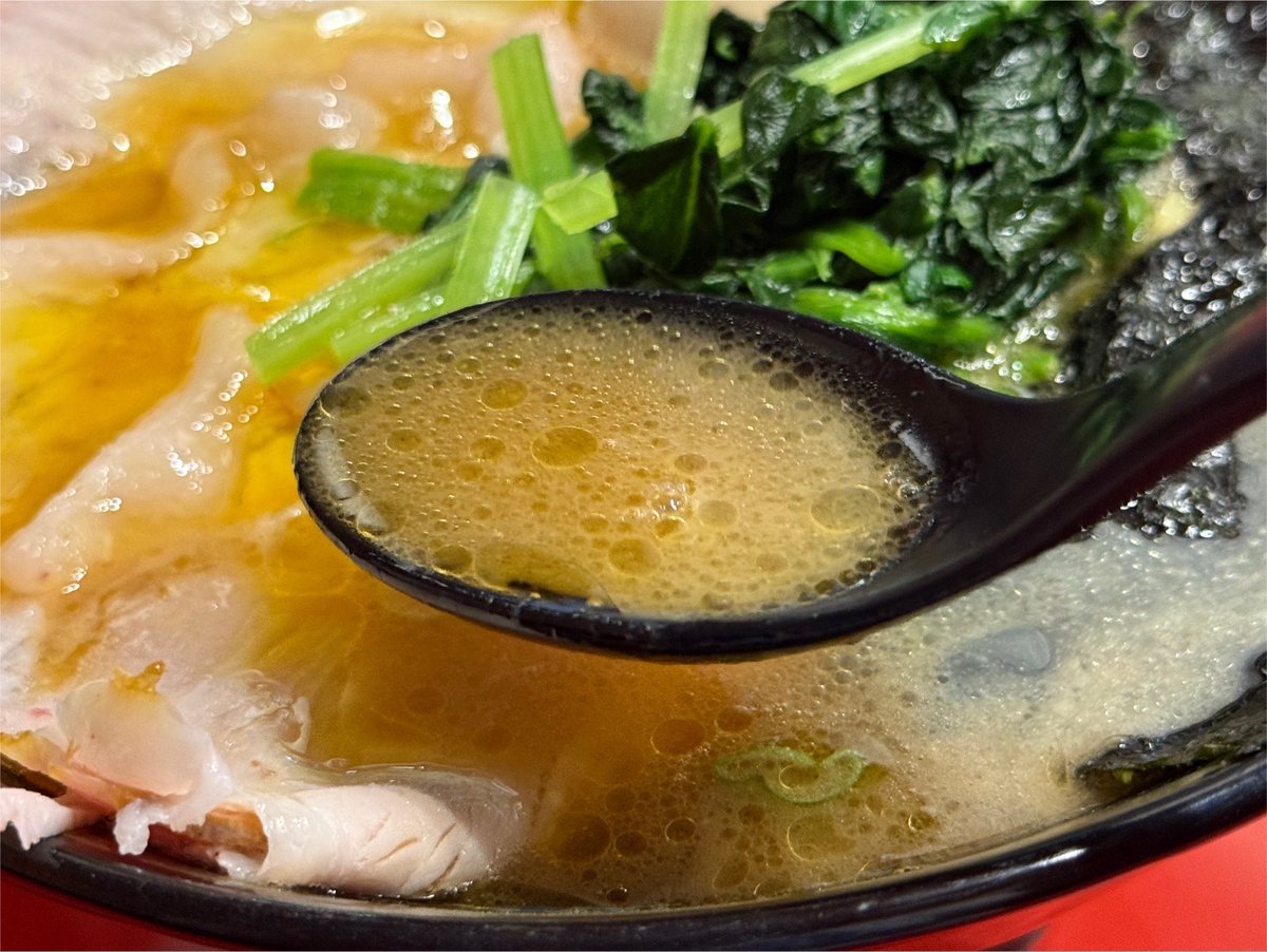 susuru_tv's tweet photo. 横浜家系総本山 吉村家直系店 ラーメン内田家
これにて吉村家直系店舗、全制覇！ https://t.co/sprkNYe4Lp