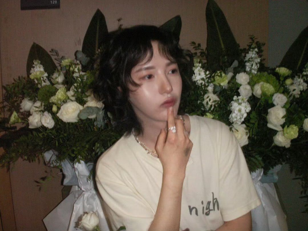 hrjunfess's tweet photo. renjun! face card so splendid. so hot it could turn ice into liquid
https://t.co/uVrqeOjhzW