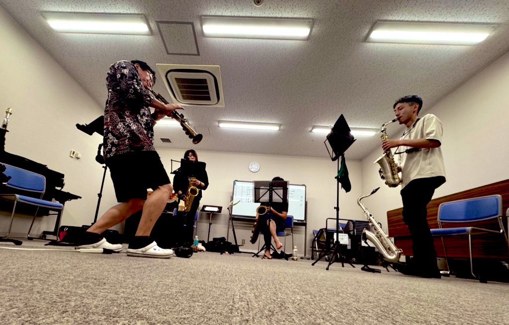zero_sax's tweet photo. ハネ系の曲多し!
今回もいろんなサックス使います!
詳細は8/1.cajōnワークショップ& LIVEにて
お待ちしてますー🎷
ZERO SAXは18:30〜
cajōnワークショップも楽しいし、他のミュージシャンさんも楽しいですよー
#ROUTE8
#Gottsu
#sepiaVI
#Cannonball
#BlackRuby
#SELMER
#millenniumEdition https://t.co/47INRAIVbh