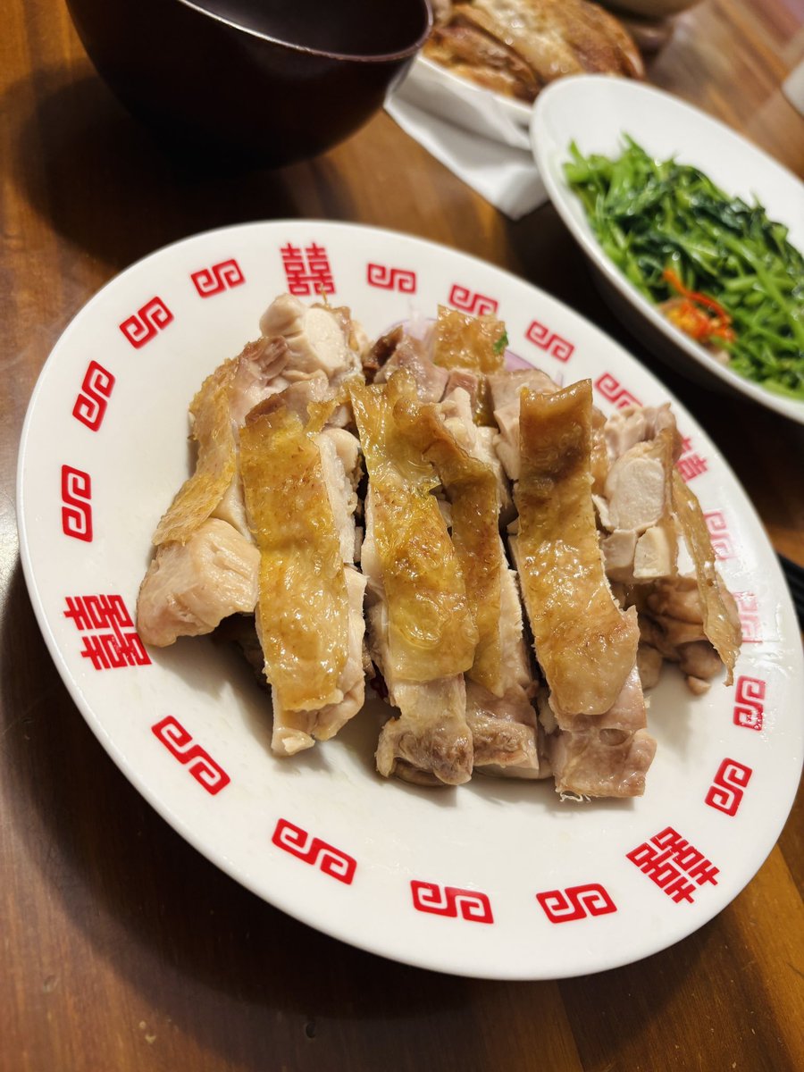 HelloJen98's tweet photo. 今天的晚餐
煎雞腿（椒麻雞
好好吃飯

#おうちごはん　#料理記録 
#好好吃飯 #椒麻雞 #活在當下 https://t.co/Ol2dJziBND