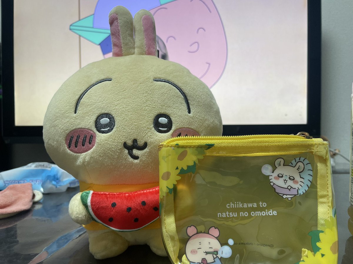 hebuban_ai07's tweet photo. ちいかわ一番くじ！！
どこのセブン行ってもなく少し遠くまで！
うさぎとモモンちゃん&amp;カニちゃんポーチゲット！ https://t.co/BKfWWBXDEG