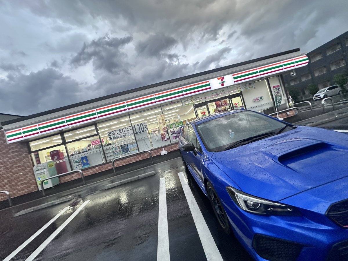 zc33spon's tweet photo. 最近夕方雨降ること多いな〜 https://t.co/Vv7Rj1reSG