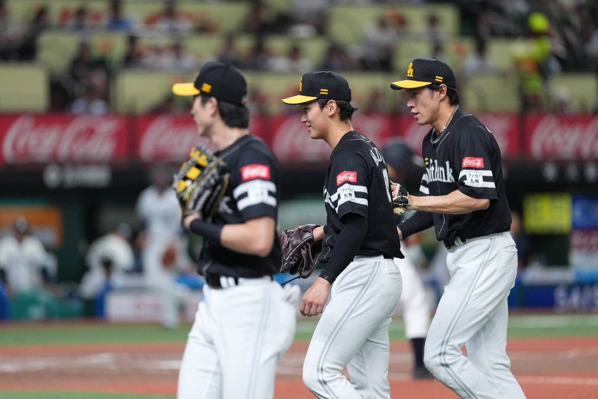 takafullc2's tweet photo. 【1軍】

前田悠伍投手は6回無失点！

3安打、5三振、3四死球という内容でした！

8勝目の権利を手にし、7回からはロベルト・オスナ投手が登板しています！ https://t.co/KvpsuC7hK9