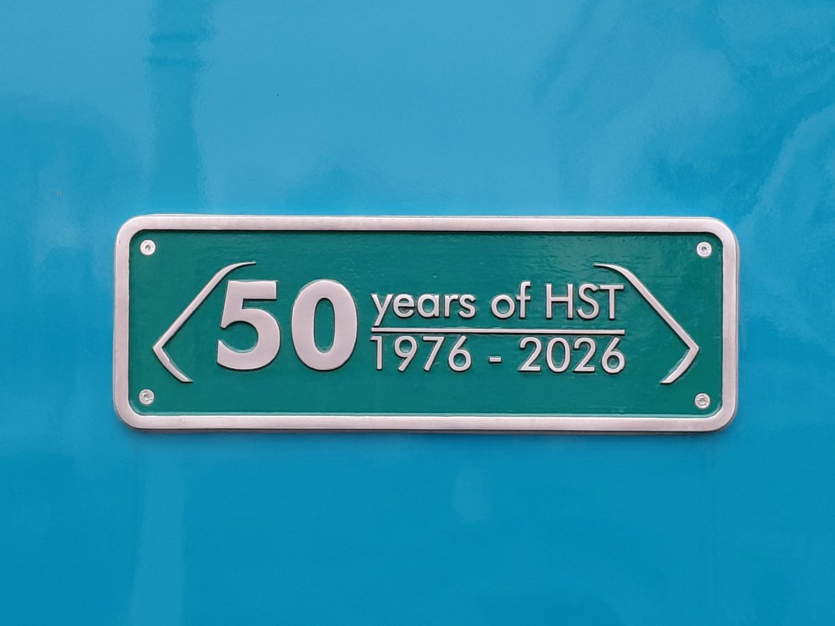 TrainiacV41582's tweet photo. Happy Birthday 50 Years 1976 - 2026 #class43 #highspeedtrain #HST https://t.co/UyJnI8htUO