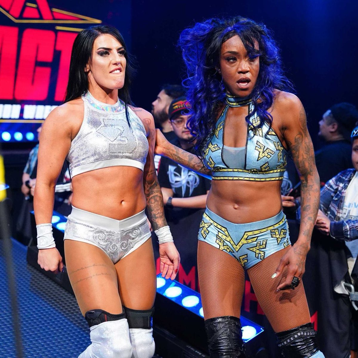 Chupacabra_01's tweet photo. 🎂Happy Birthday to Tessa Blanchard! @T3SSABLANCHARD #TessaBlanchard #TNA #TheDiamondCollective #LuchaLibreAAA #WOWSuperheroes #WWE #NXT #ECW #NWA #WCW #ROH #AEW #MLW #CMLL #NJPW #ProWrestlingNoah #AJPW https://t.co/xCtS8m2j0Z