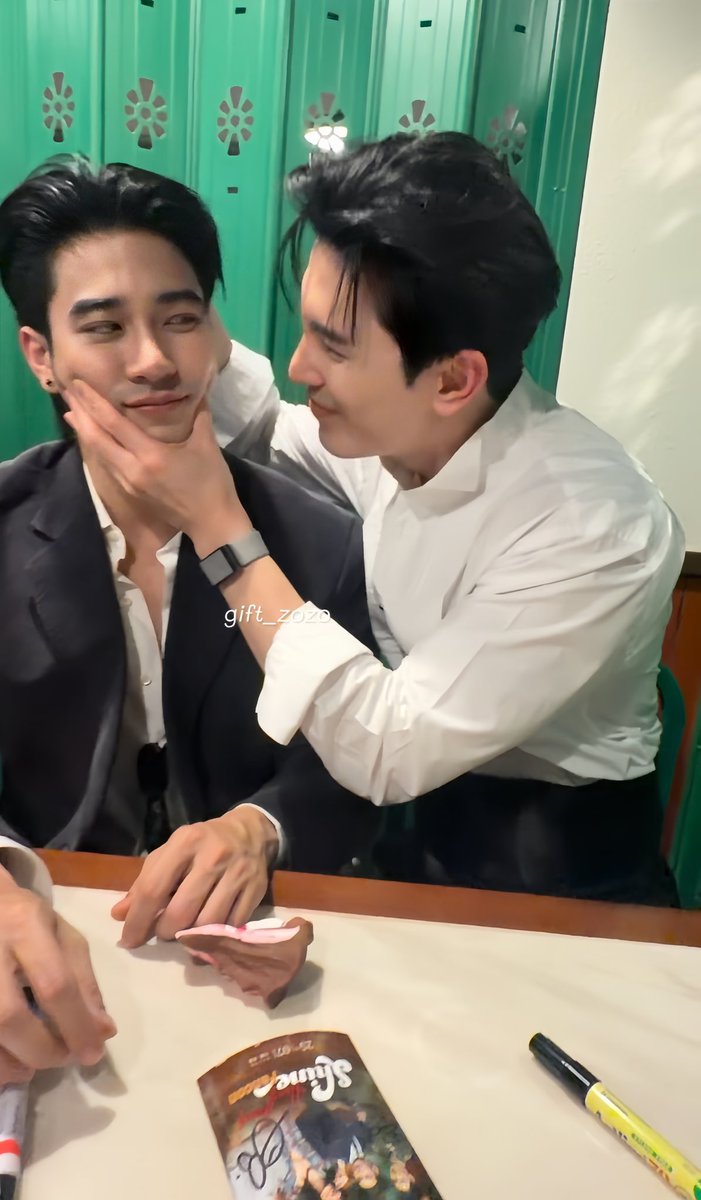 chaangellies's tweet photo. บีบแจ้ม🥺🤏 https://t.co/U5Xy19HrBs