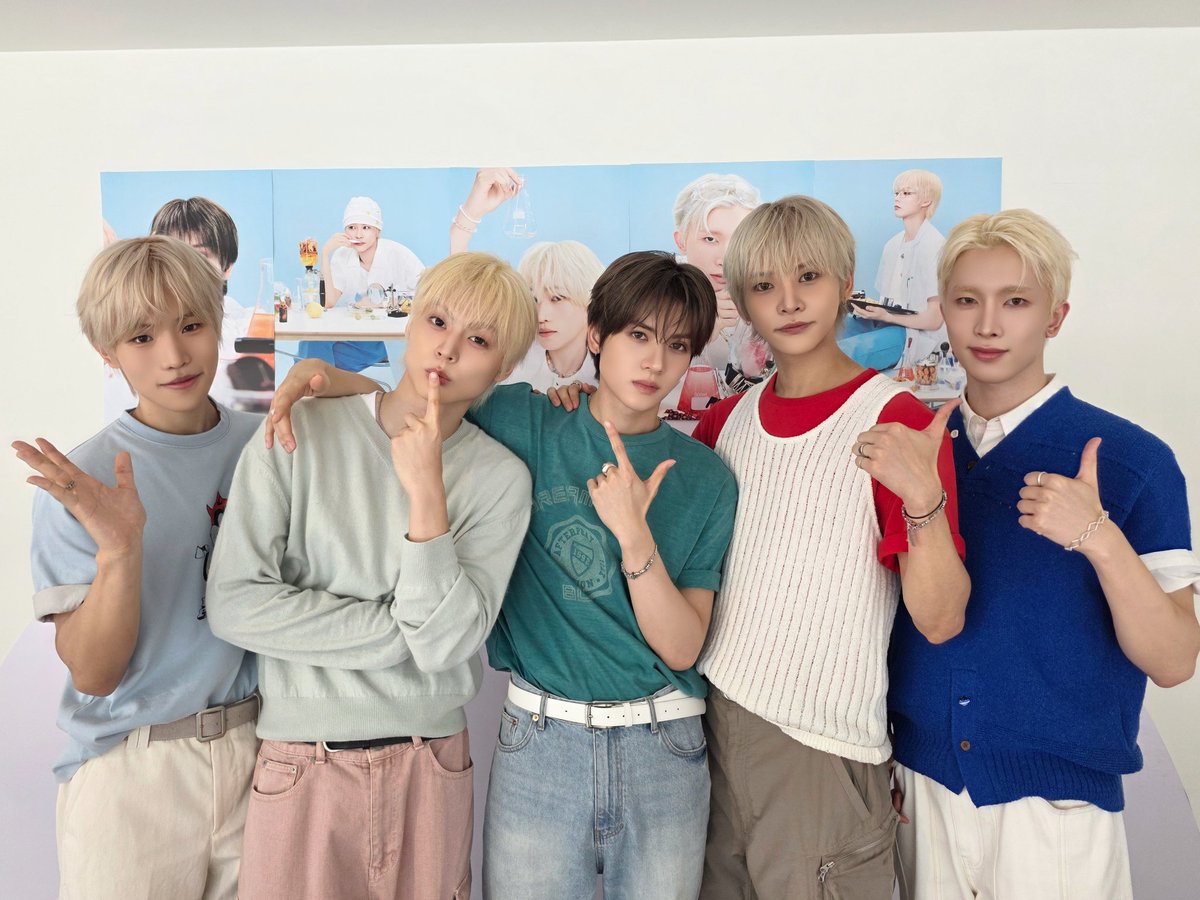 POW_grid's tweet photo. [#POW.pic] 260726

「POW's Coloring Room」

#POW #파우 #Flavor #플레이버 #GRID #그리드 https://t.co/WAjF9WVEsZ