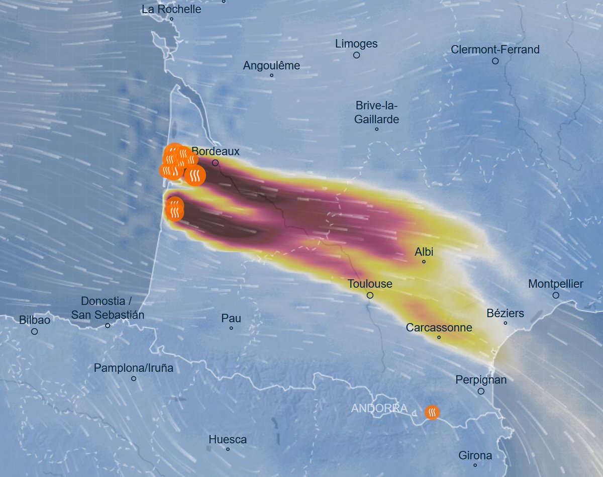 Ventuskycom's tweet photo. Large wildfires are raging around the city of Bordeaux. 🔥🔥 The situation is out of control, and more than 200,000 people have already been evacuated. ⚠️ Conditions continue to deteriorate. Smoke and dust from the fires are spreading across much of southern France and reaching the Mediterranean (see the PM10 concentrations). In lower concentrations, the smoke is also being transported across Central Europe as far as Poland. 🧐 This is evident in the hazy sky and can also be seen on the satellite imagery: https://t.co/ZWBC92Z0Vn