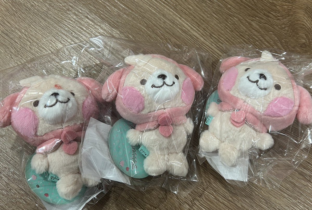 MildMild1949's tweet photo. [พร้อมส่ง🇰🇷] Exo mini doll keyring 
- Chanyeol (10 cm) มือ 1 

✨️ชิ้นละ 890 บาท (ส่งฟรี EMS) 
เหลือ 3 ชิ้นสุดท้าย 

สนใจ DM มาได้เลยจ้า❤️
#ตลาดนัดEXO #ขายของสะสมexo #ชานยอล https://t.co/GxCUlxKIE6