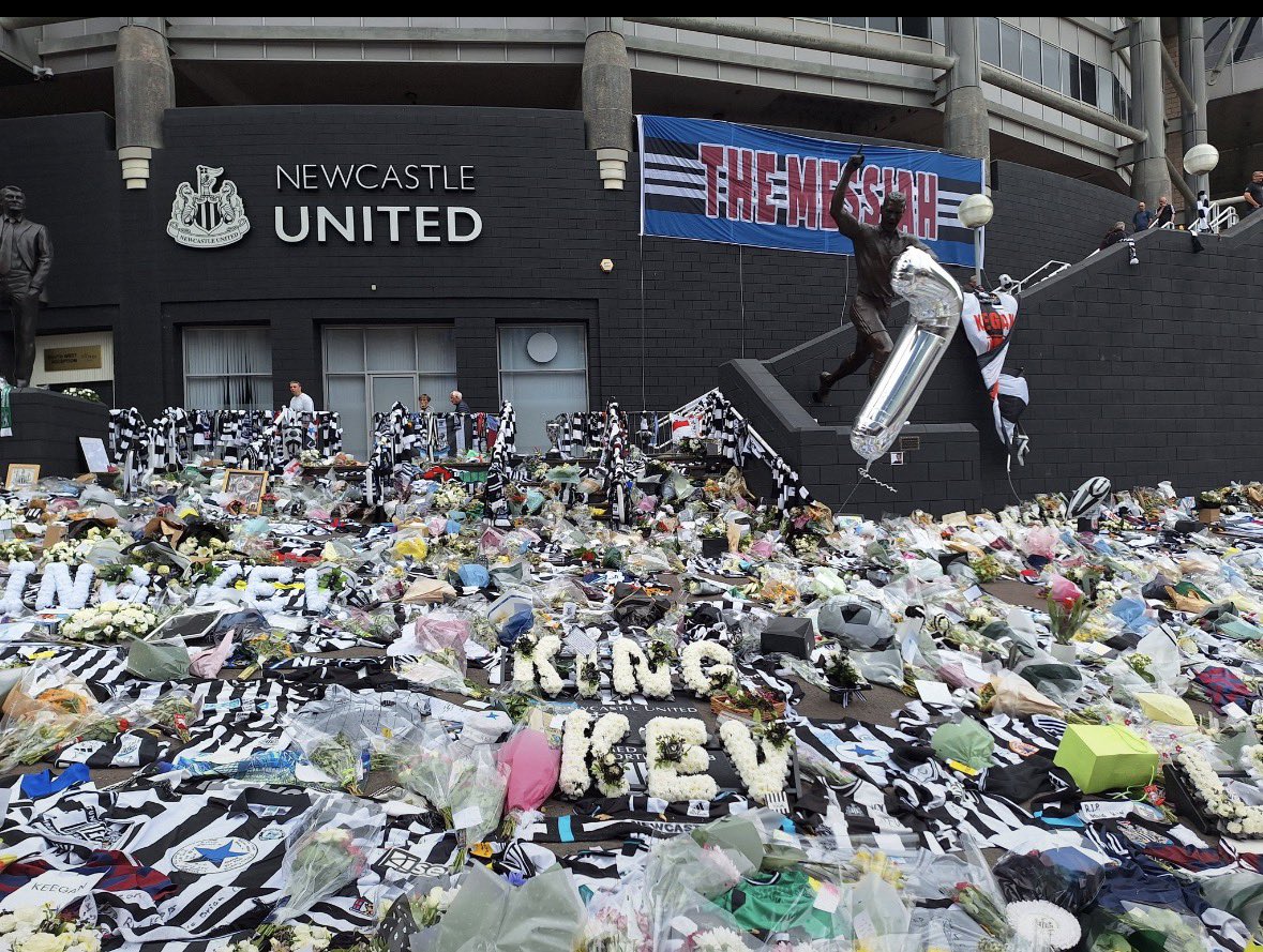 FootballAwaydays tweet media
