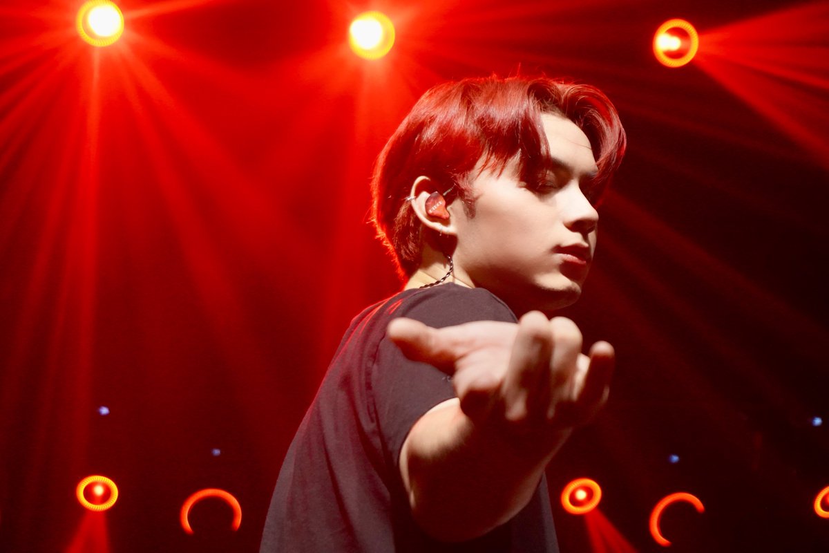 vxonofficial tweet picture