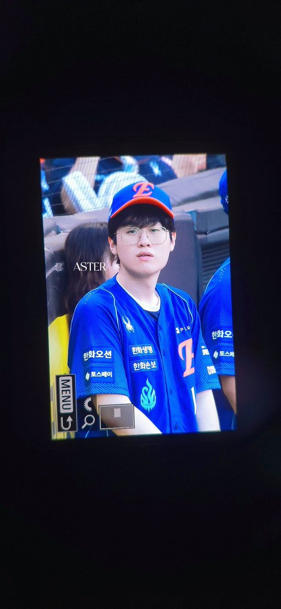 aster_zeze's tweet photo. 260726 시타 우제
#ZEUS #제우스 #최우제 https://t.co/glQsev8bOw