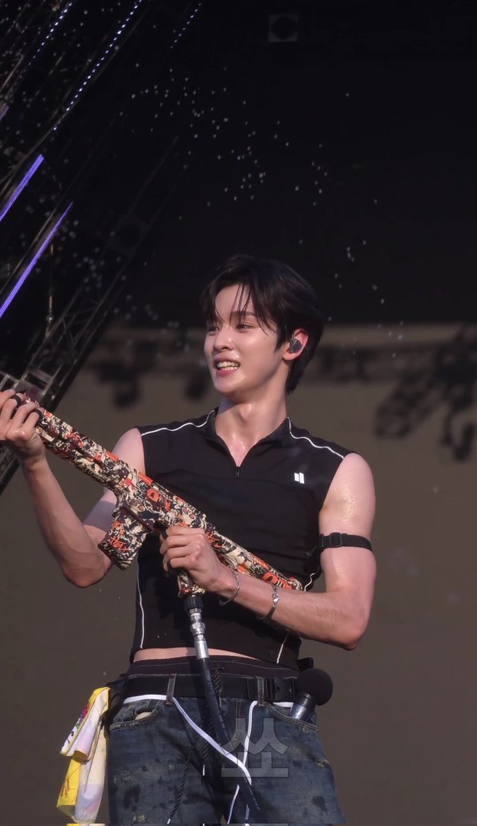 rkswoqdksla's tweet photo. 제발저요 https://t.co/Xn0niL2ikq
