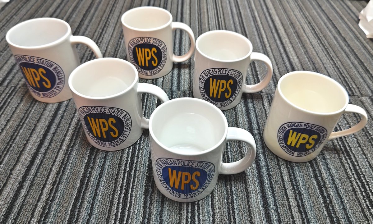 WPS 湾岸警察署 陶器製 灰皿 踊る大捜査線 WPS 湾岸警察署 陶器製 灰皿 踊る大捜査線 WPS 湾岸警察署 陶器製 灰皿