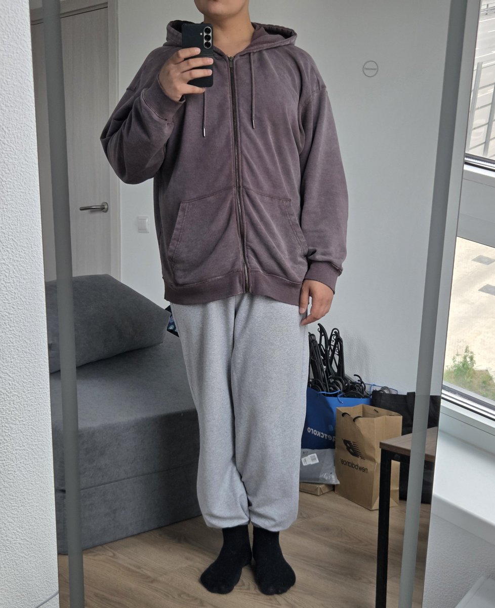 kris_qwas's tweet photo. Grwm: russian sissy slut style https://t.co/zhvQdmjZOs