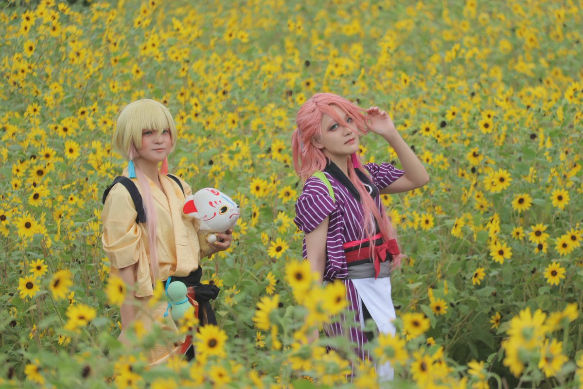 yukiusagi_212's tweet photo. 【Cosplay】
刀剣乱舞 / 左文字

　　　　　　🌻

太閤:ひすいさん（@yushihanase1331 ）
宗三:雪うさぎ
Photo : あおりんさん（@aorin0706 ） https://t.co/HsJtZxusAb