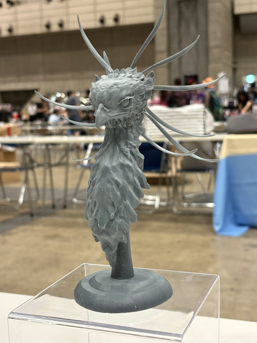 M2TKCHE's tweet photo. 3Dプリンタ印刷舐めすぎてて大変ドタバタでしたがなんとか終われました。
少しでも僕の作品に興味を持っていただいた方、本当にありがとうございます。苦労した甲斐がありました。
次回ワンフェスはもう少し装飾的な何かを導入して臨みたいです

#WS2026S #WS2026夏 #ワンフェス #初出展 https://t.co/tnJ3BURh6V