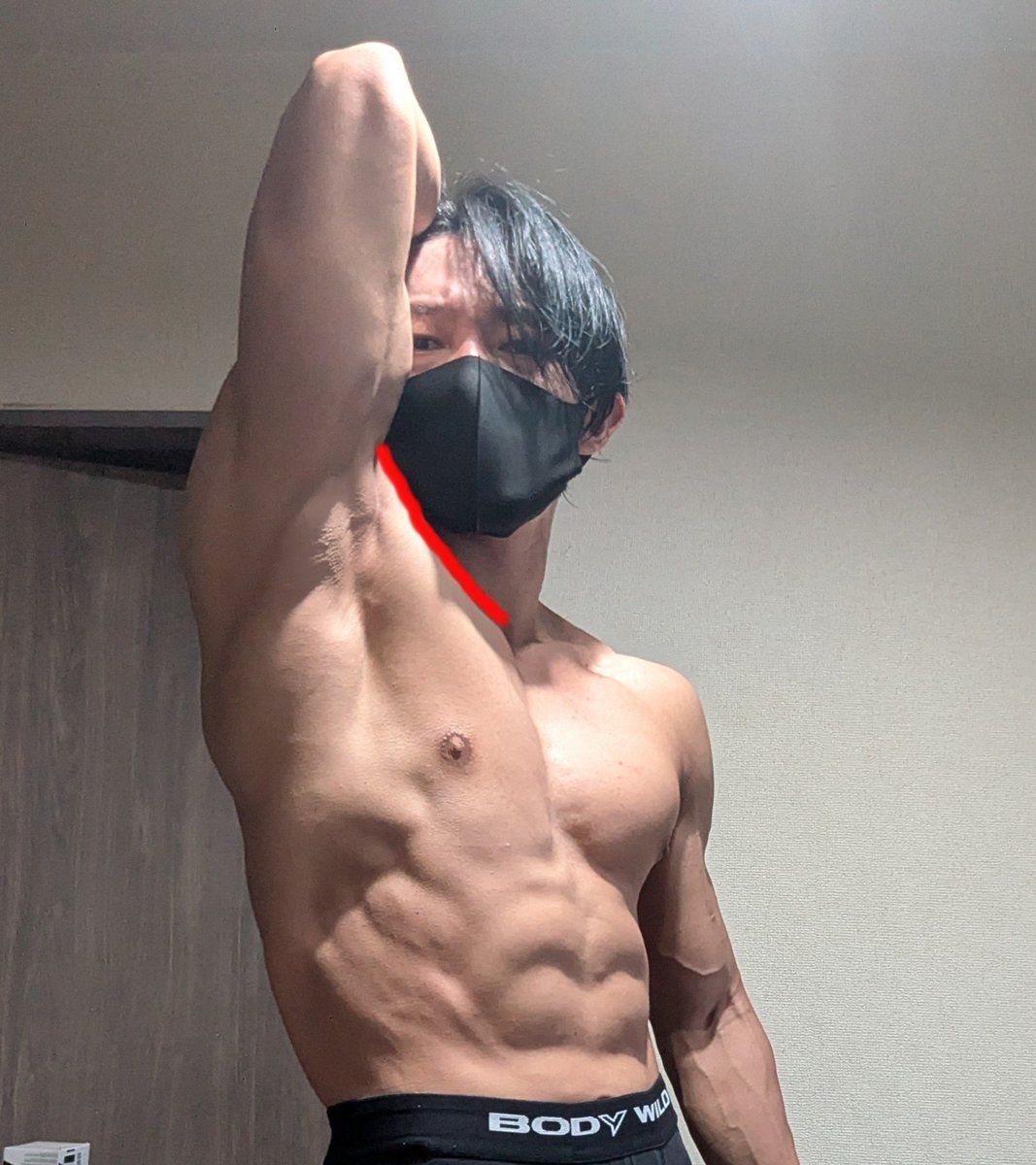 JPparkGuardian's tweet photo. 以前の写真に質問があったので

この赤い線の部分は腕を上げた事により引き伸ばされた大胸筋です https://t.co/UFBORlZMKi