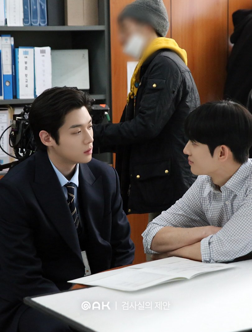 login_dream's tweet photo. 연애하네 https://t.co/knJZAxocGf