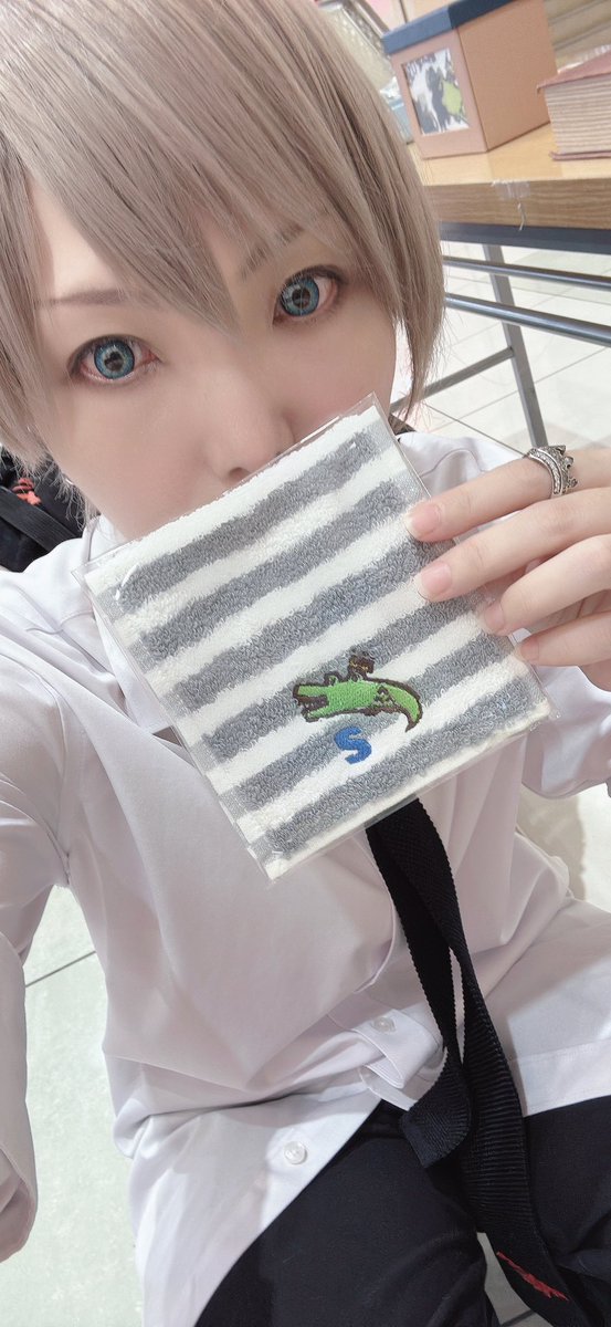 SeiTsun_Class0's tweet photo. 本日のフジグラン石井LIVEありがとうございました！

なかなか声出しできない中でも応援の気持ちが届いてましたぜ( وｰ̀֊ｰ́ )و

しれっとNEWアイテムの刺繍ハンカチタオルも完売✨️ありがとうございましたー！

 #フジグラン石井  #男装  #醒Sei_Live https://t.co/abk9qycWuV