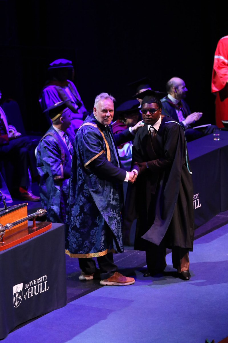 ayomismile's tweet photo. MSc Data Science and Artificial Intelligence. 

Can only be God🎓 https://t.co/DmClDNGJ4r