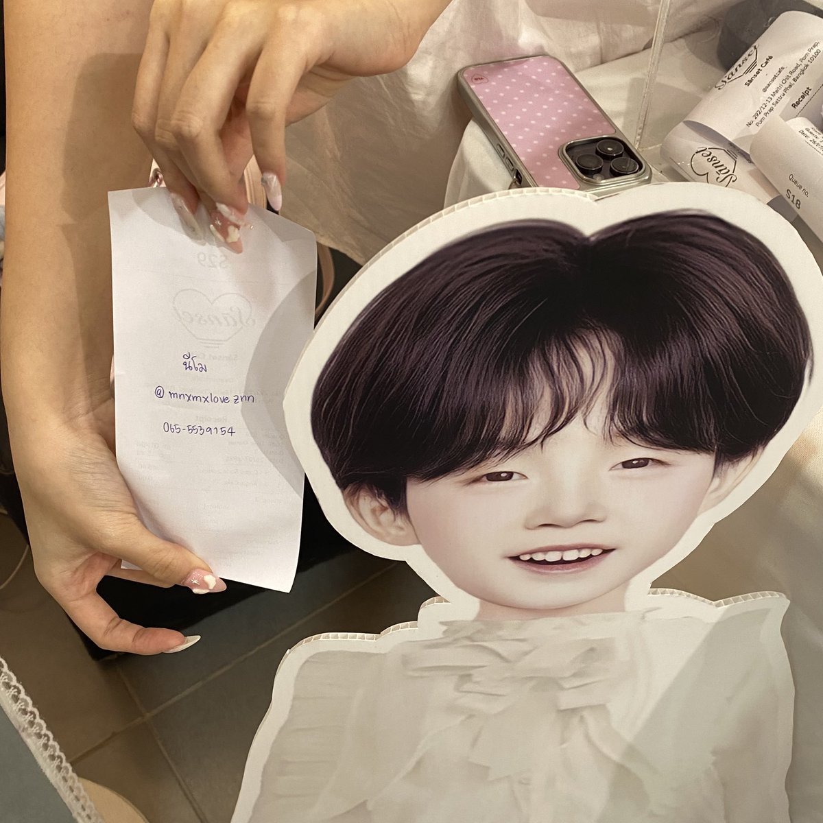 ZNNxTheAngel's tweet photo. ꒰ #NUNEW25thBDproject ꒱
#ZNtheangelxCafe  

ประกาศรางวัลผู้โชคดี ได้รับ

Nong zon doll keychain love edition
— @sisstoryenzhu 

standy baby pukpuk & nunu
— @mnxmxloveznn 

แสดงความยินดีด้วยนะคะ  ! ♡⃟ᡗ֯◜࿁◝݂ ྀི১ 
หากท่านไหนสะดวกมารับหน้างาน หรือสะดวกชำระค่าส่ง 𝑠𝑝𝑒𝑐𝑖𝑎𝑙 𝑔𝑖𝑓𝑡 สามารถรายงานตัวใน 𝑚𝑒𝑛𝑡𝑖𝑜𝑛 หรือ 𝑑𝑚 หากในกรณีสละสิทธิ์ สามารถแจ้งได้ในช่องทางเดียวกันได้เลยนะคะ ݁ ♡ ♡ ♡

꒰ #ZeeNuNew #ZeePruk #NuNew ꒱
