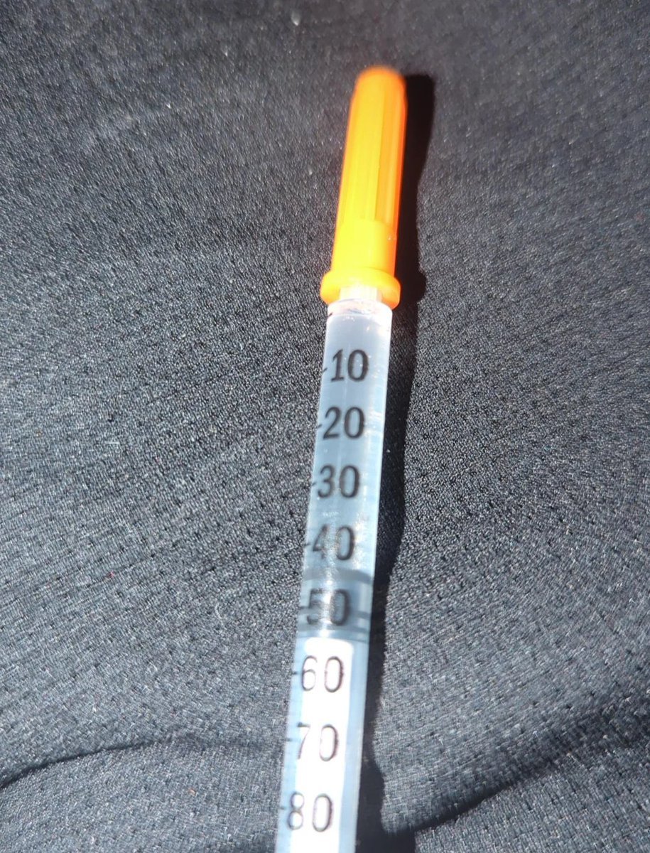 Henrystanfvh's tweet photo. Big shot's available?? #drugtwt #drugs https://t.co/T8Z4JyOdnY