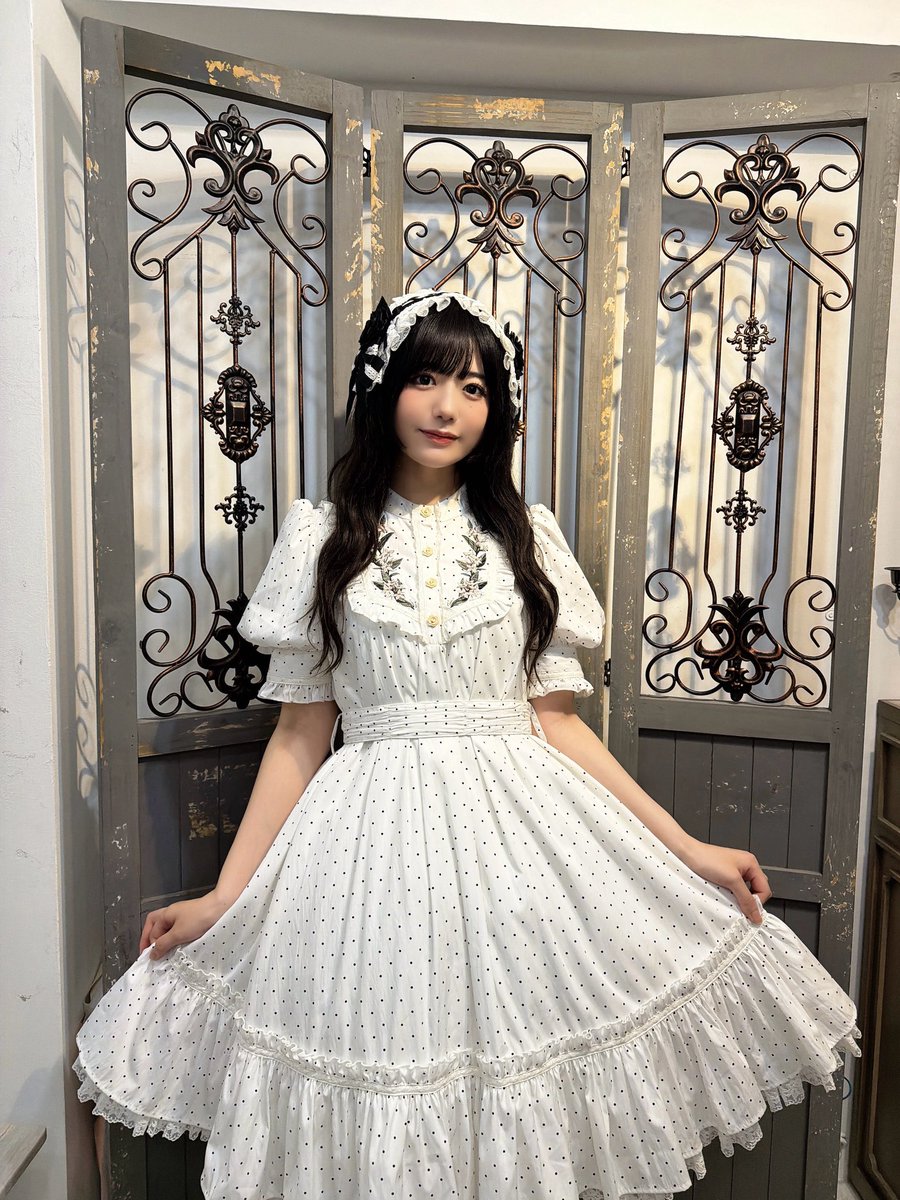 HoshibakoWorks1's tweet photo. こんばんは #星箱原宿店 です🌙

月雲ねる様@tsukumoneru 1日店長イベント、無事終了いたしました✨

月雲ねる様、お越しいただいた皆さま、ありがとうございました🎶

引き続き、ショコラデコレーション🍫シリーズ は8/11まで原宿店先行予約受付中です！ https://t.co/BcqkBnuVUC