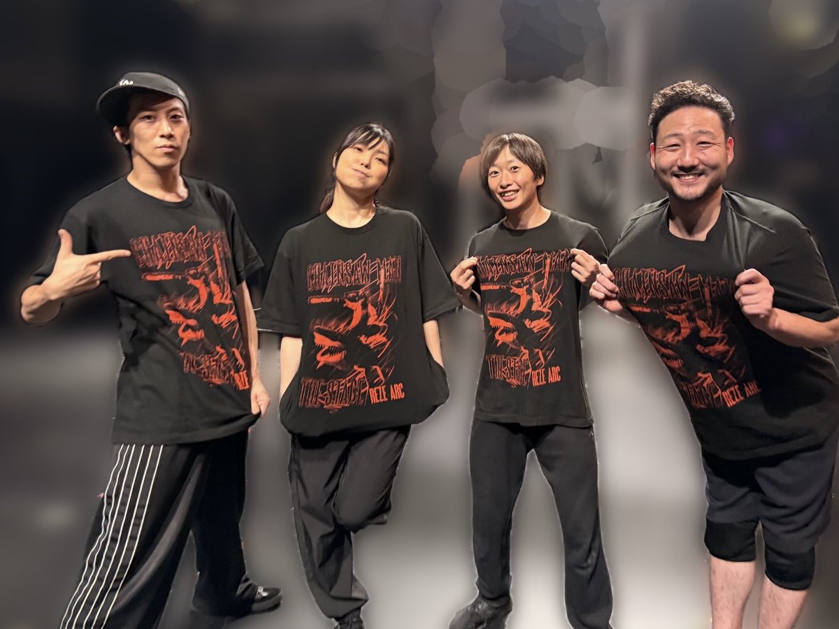 shimbaru_minami's tweet photo. #チェンステ　３公演目終了!ご観劇の皆様ありがとうございました!!
夏にぴったりというか...劇場で見てもらえたら夏も感じてもらえますよ🎇

今日はあるシーンでご一緒している3人と📷大変素晴らしい笑顔の（自称）4人組です。ボーイズ3人、本当に走り回っててすごい。や、皆走り回ってるんだけどさぁw https://t.co/PrNo6UkJtW