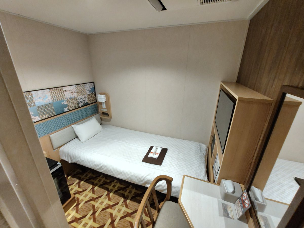 FLAT_Eight's tweet photo. ちょっといい部屋 https://t.co/WfQ5FSWBQ5