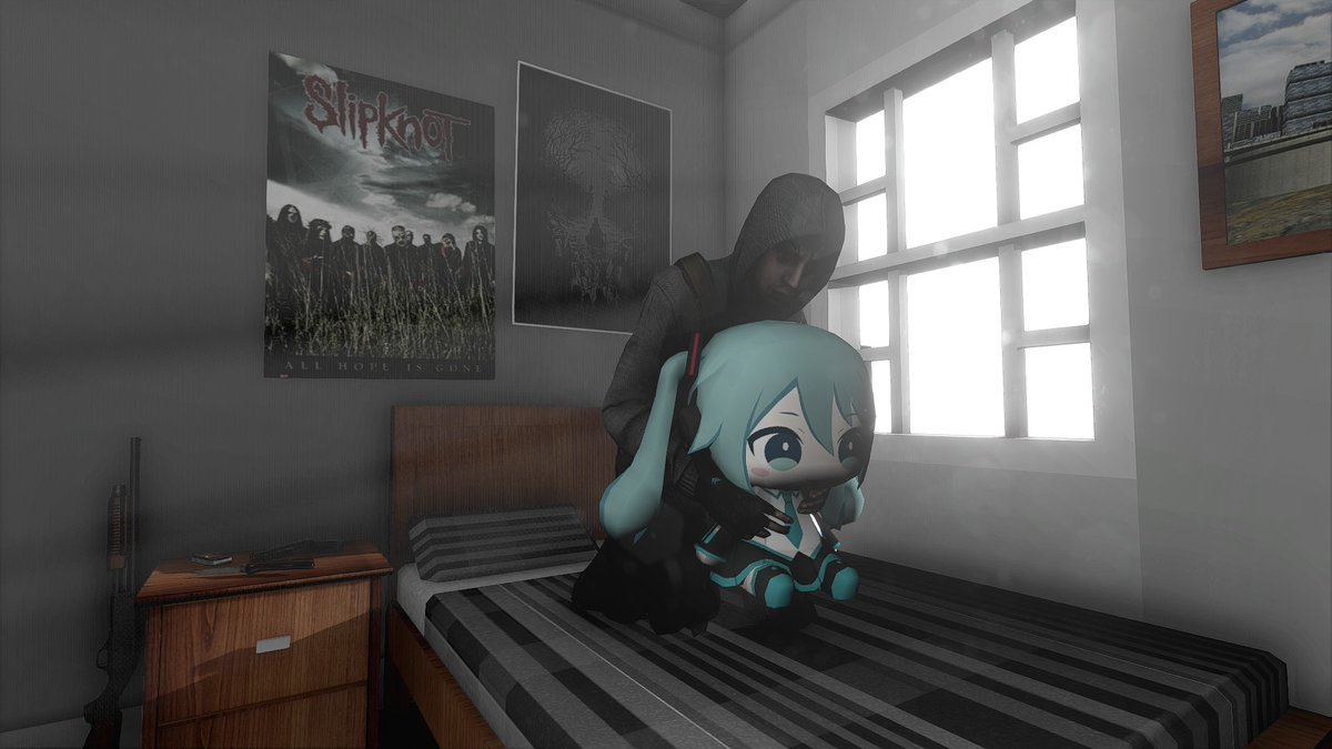 The_Invader79's tweet photo. Simon Henriksson with Hatsune Miku plushie
#gmod #garrysmod #cryoffear #afraidofmonsters #simonhenriksson #hatsunemiku #mikuhatsune #miku #hatsune #vocaloid https://t.co/Qfqj03t8B0