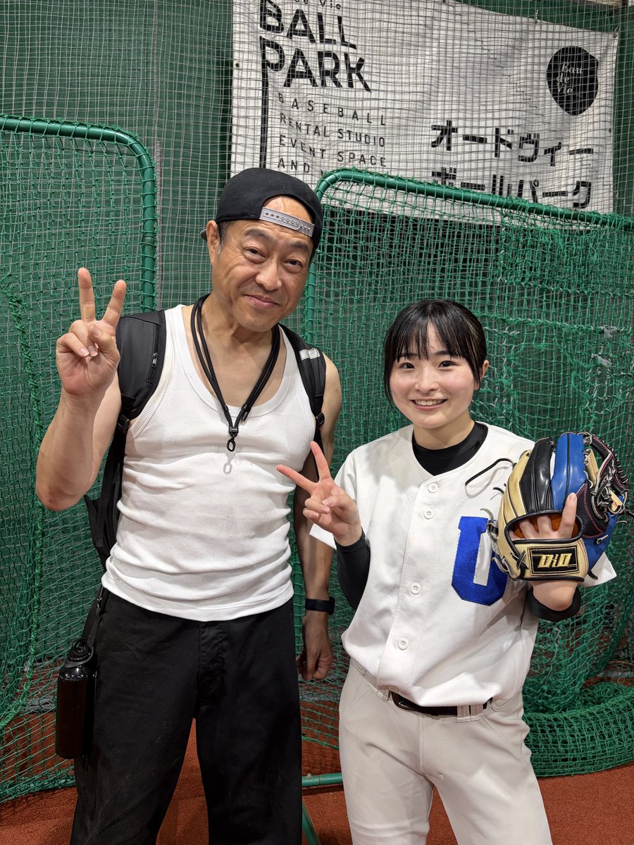 50s_Reboot's tweet photo. 演劇×野球。  

その掛け合わせで表現する
俳優さんの発想に、心を打たれた。  

自分も表現を工夫している
つもりだったけれど、
まだ見えていない組み合わせがある。  

表現の世界は、やっぱり広い。 https://t.co/TgZ9kEmjrv