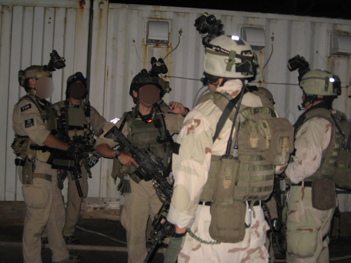 ziguzagu75's tweet photo. 75th ranger 2005 https://t.co/ELyNExTQex