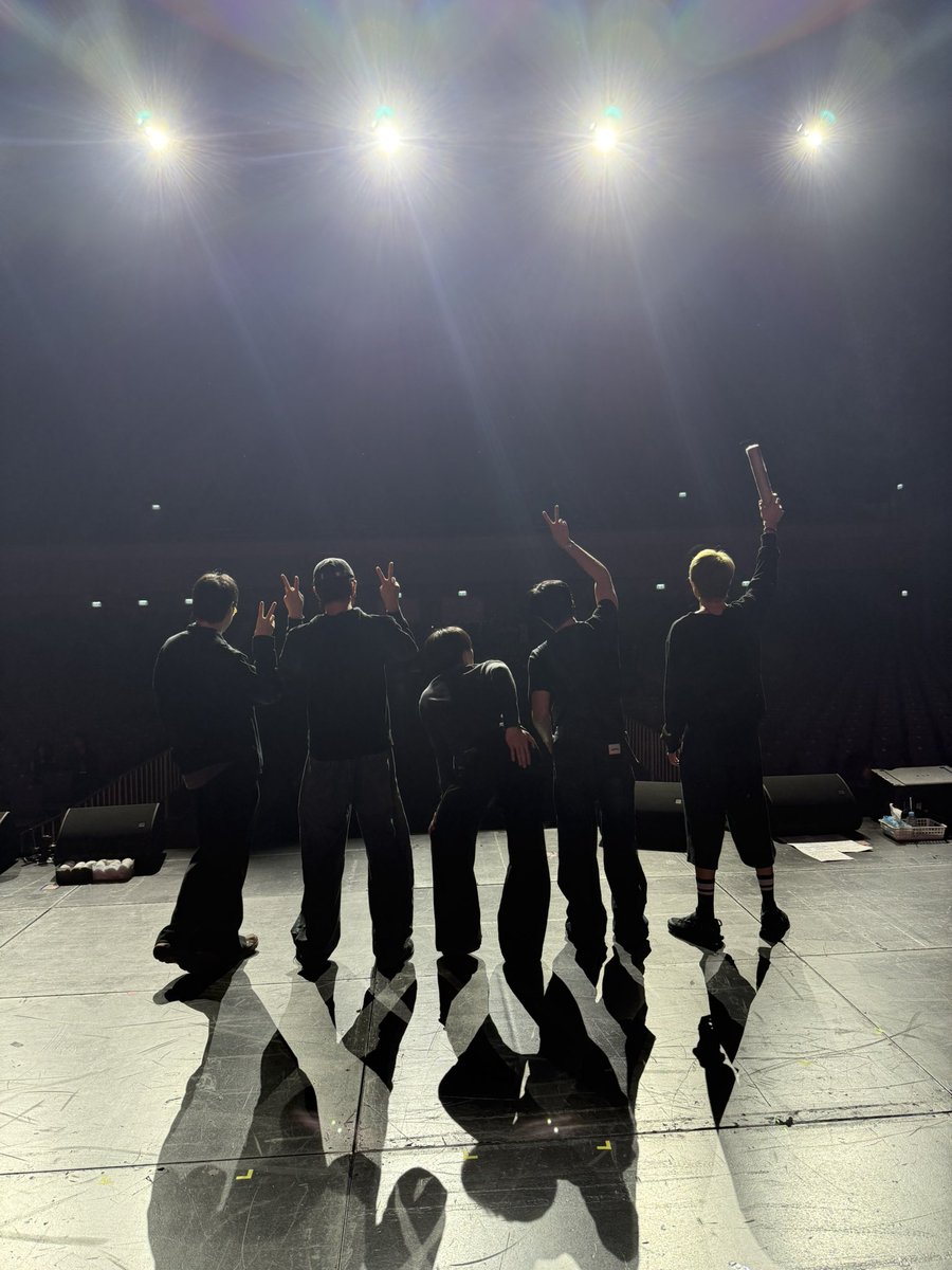 PROXIE_Official's tweet photo. #PROXIEth at 'SPECTACLE CONCERT 2 : THE UNSTOPPABLE'
มามันส์กันครับบบบ 🔥

🕕 9:00 PM
#️⃣ SPECTACLECONCERT2xPROXIE

#SPECTACLECONCERT2
#TPOPBOYGROUPCONCERT
#THEUNSTOPPABLE
#bROTHERSMUSIC https://t.co/YT0XcSAnU7