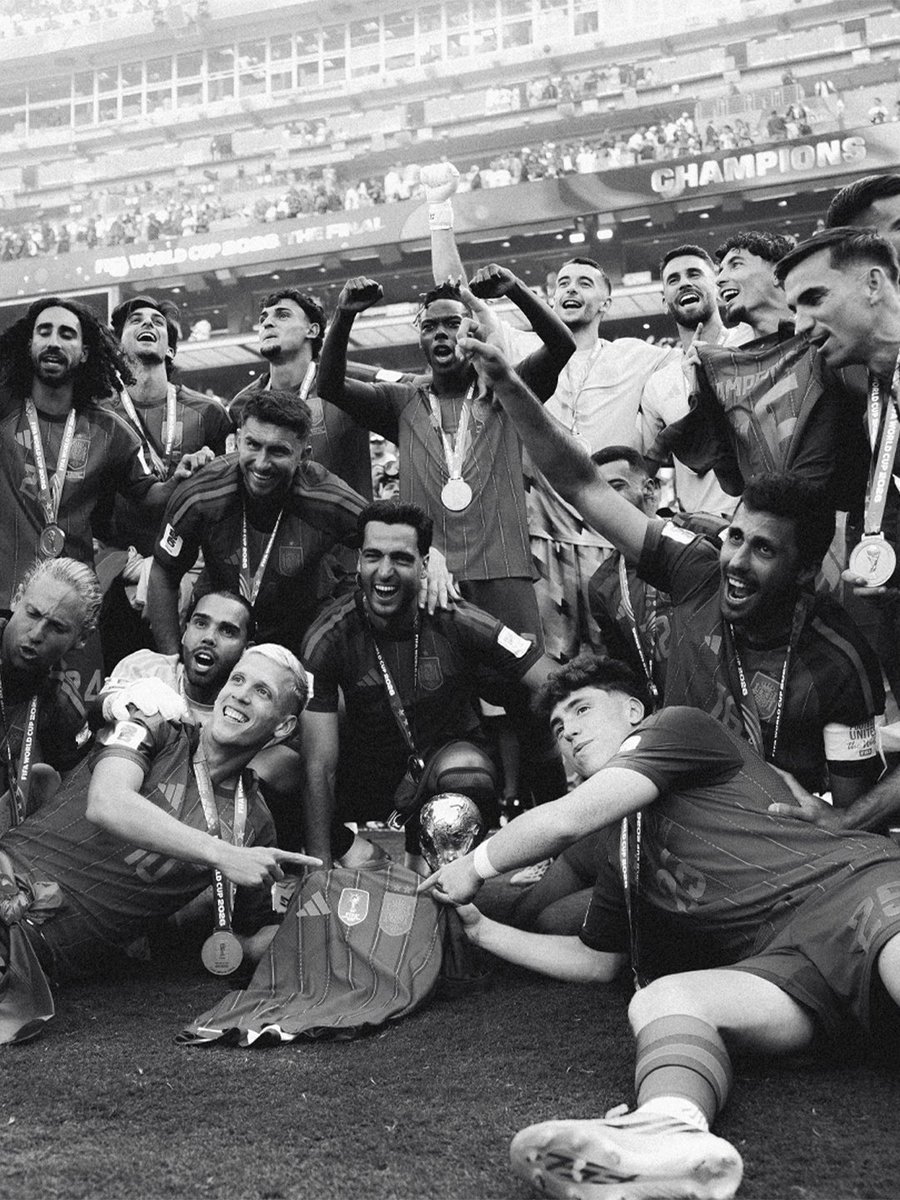 FIFAWorldCup's tweet photo. Seven days ago, a dream became reality ✨

#FIFAWorldCup https://t.co/lWNKgHPPEK