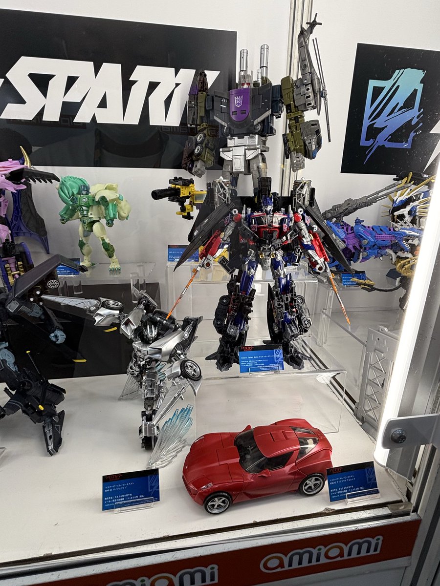 aiw6p4b's tweet photo. ワンフェスでT_SPARK商品見たけどガル様の着色モデルあって大変興奮しました
デカいし最高よ https://t.co/qA2hfHigph