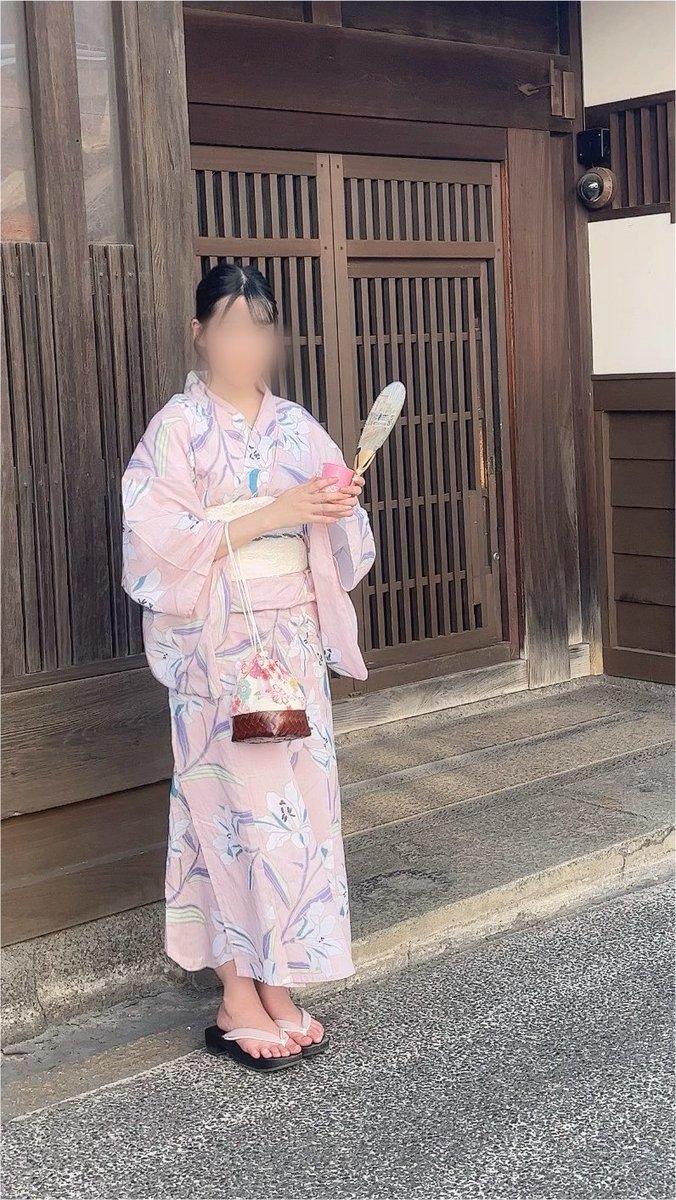 nvqncuc's tweet photo. 浴衣初めて自分で着付けした(*˶'ᵕ'˶)
今年初めて夏っぽいことしてきた🎐.* https://t.co/EOPxyCHaZZ