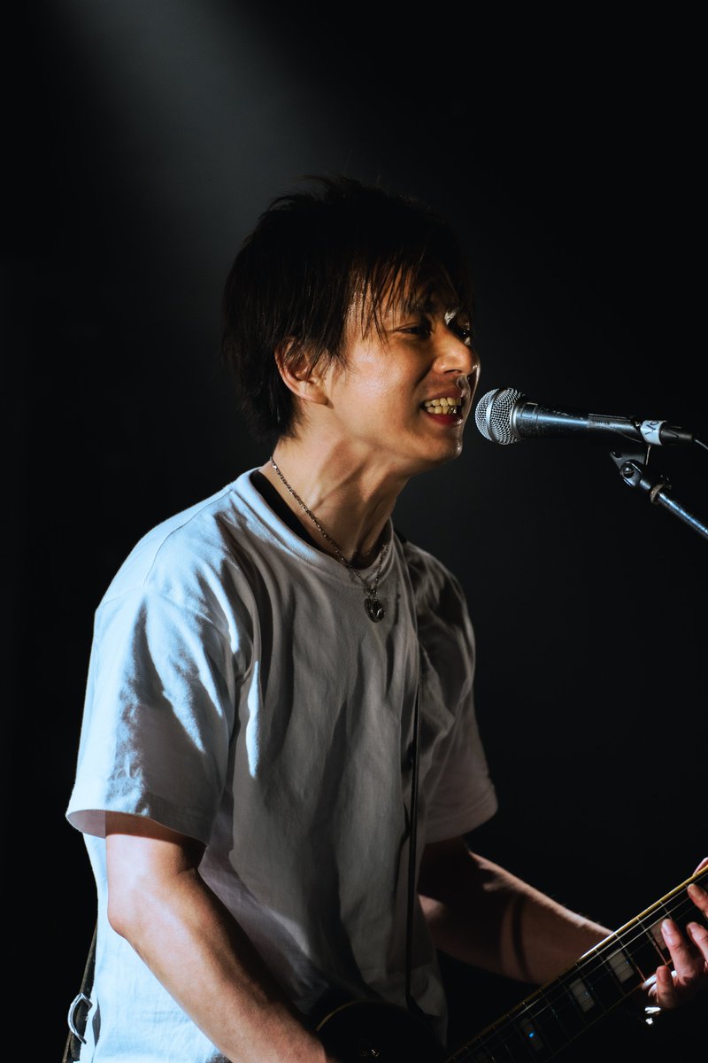 annecorh's tweet photo. 【第47回公演Live写真!!!①】

2026年初Live！！
『7/20(月/祝)@京都MOJO』

1. Mix Juice
2. アフタークラウド
3. PAIN (※5th MV)
4. Awakening Kiss (※7th MV)
5. Psychedelic
6. CHAOS MARCH (※1st MV)

Photography by D.(@Ddddaigo2005 ) 
#annecorh 
#あんこう 
#ライブ写真 
#邦ロック https://t.co/XKJfy7sY3g