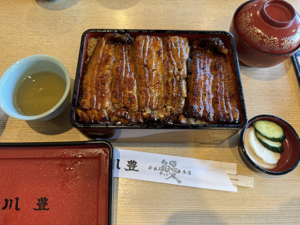 TomorrowShining's tweet photo. いただきます。 https://t.co/DjkLsVCdBR
