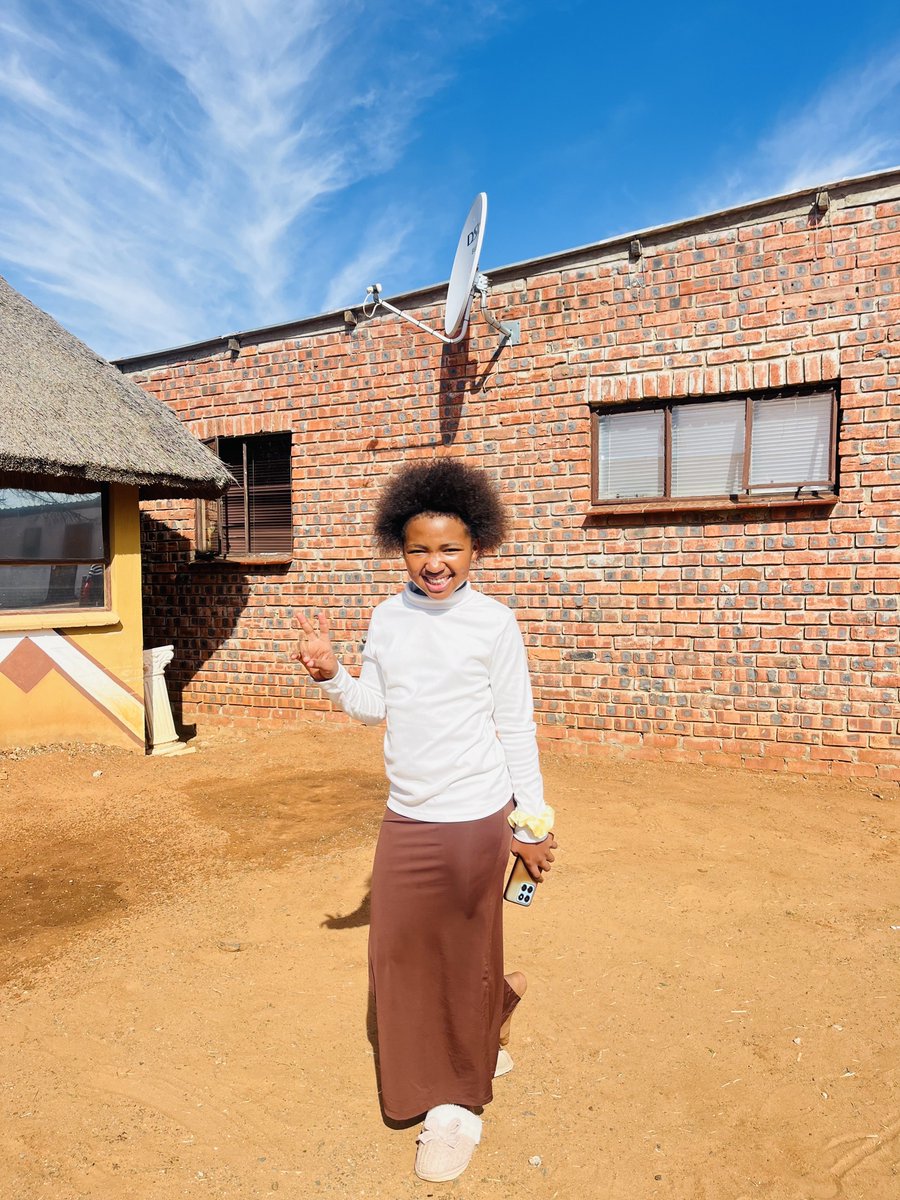 MDeemamzo's tweet photo. Not so little anymore 🥺❤️ https://t.co/hvzGfEpGIu